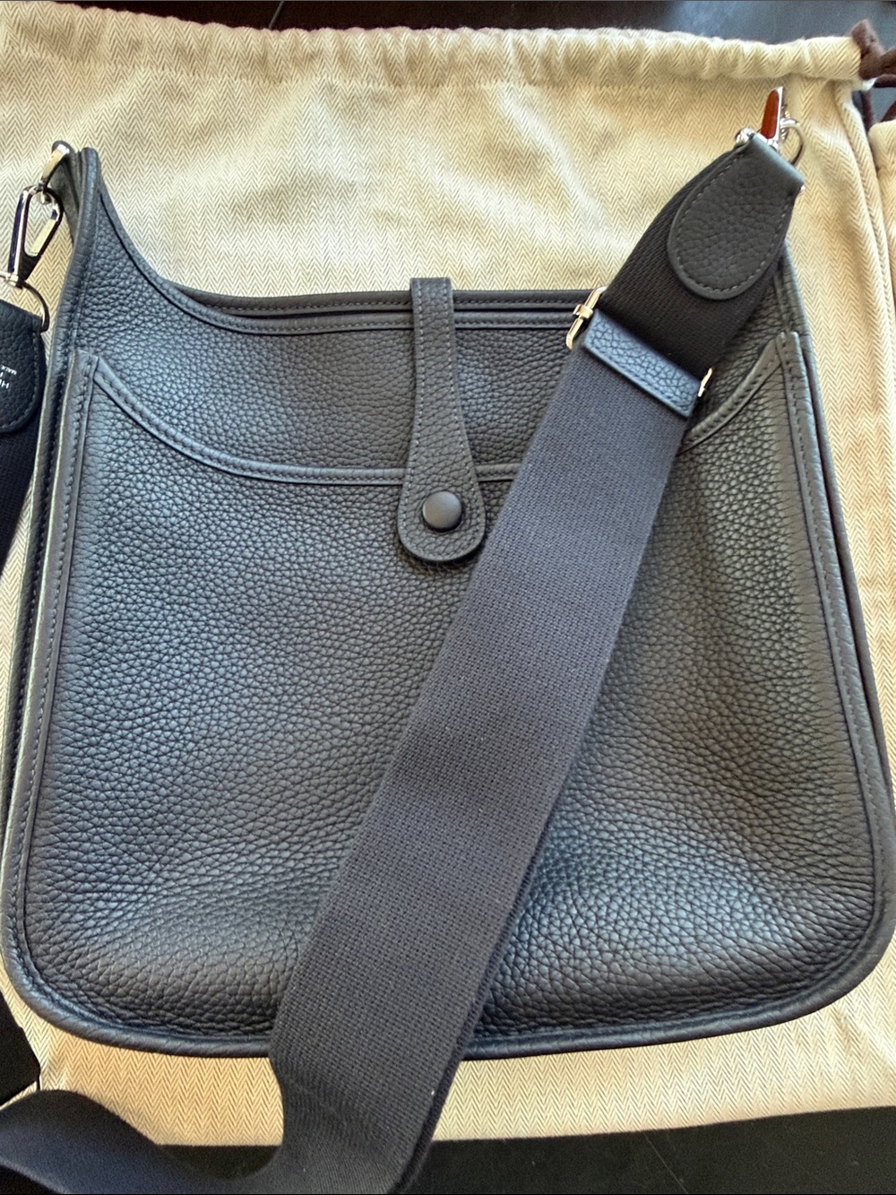Hermes Evelyne III 29 PM in Caban Clemance Leather - Picture 11 of 16